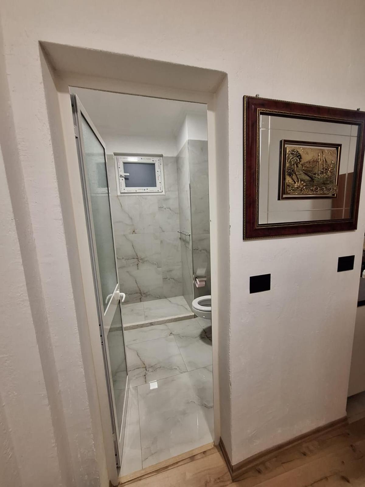 Albania Apartment Near Tirana City Center Double Or Twin Bed 外观 照片